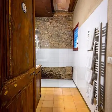 St Domenec Lejlighed *