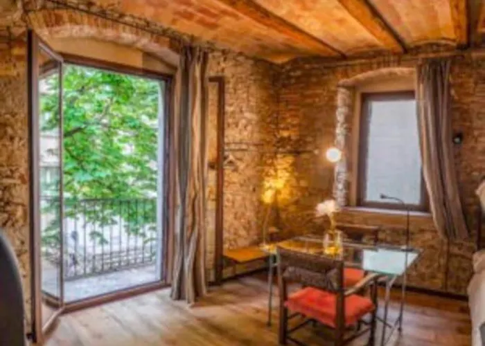 St Domenec Жирона